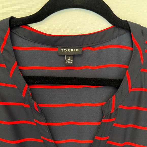 Torrid Size 4 Red Striped Sleeveless Hi-Lo Button Front Plus Size Dress - Picture 1 of 10